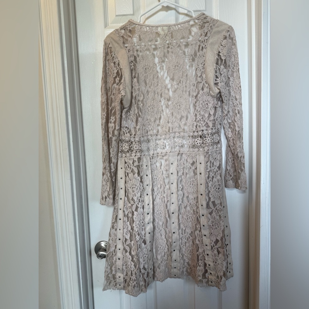 Vocal Cream Lace Cardigan Studded with Suede Accents Military Inspired Size - Picture 9 of 10